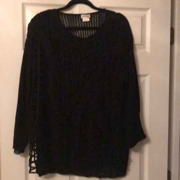 Black Open weave knit sweater top Sz is - Picture 1 of 5